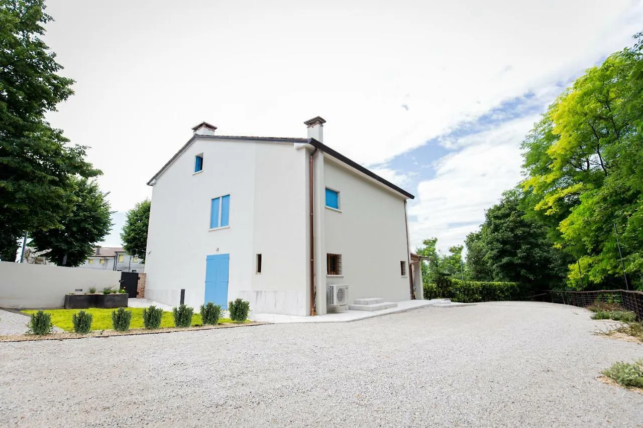 Apartman Alloggi G E G Borso del Grappa